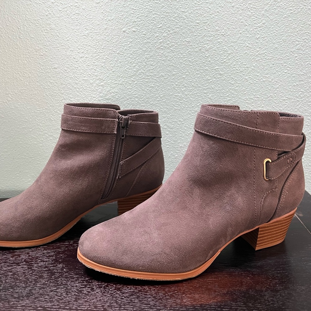 Giani Bernini Memory Foam Booties - image 3